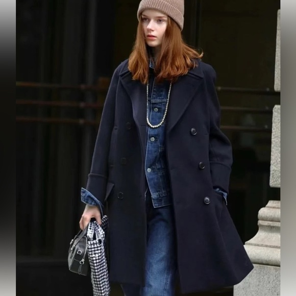 Club Monaco Daylina Coat Navy - Picture 10 of 12